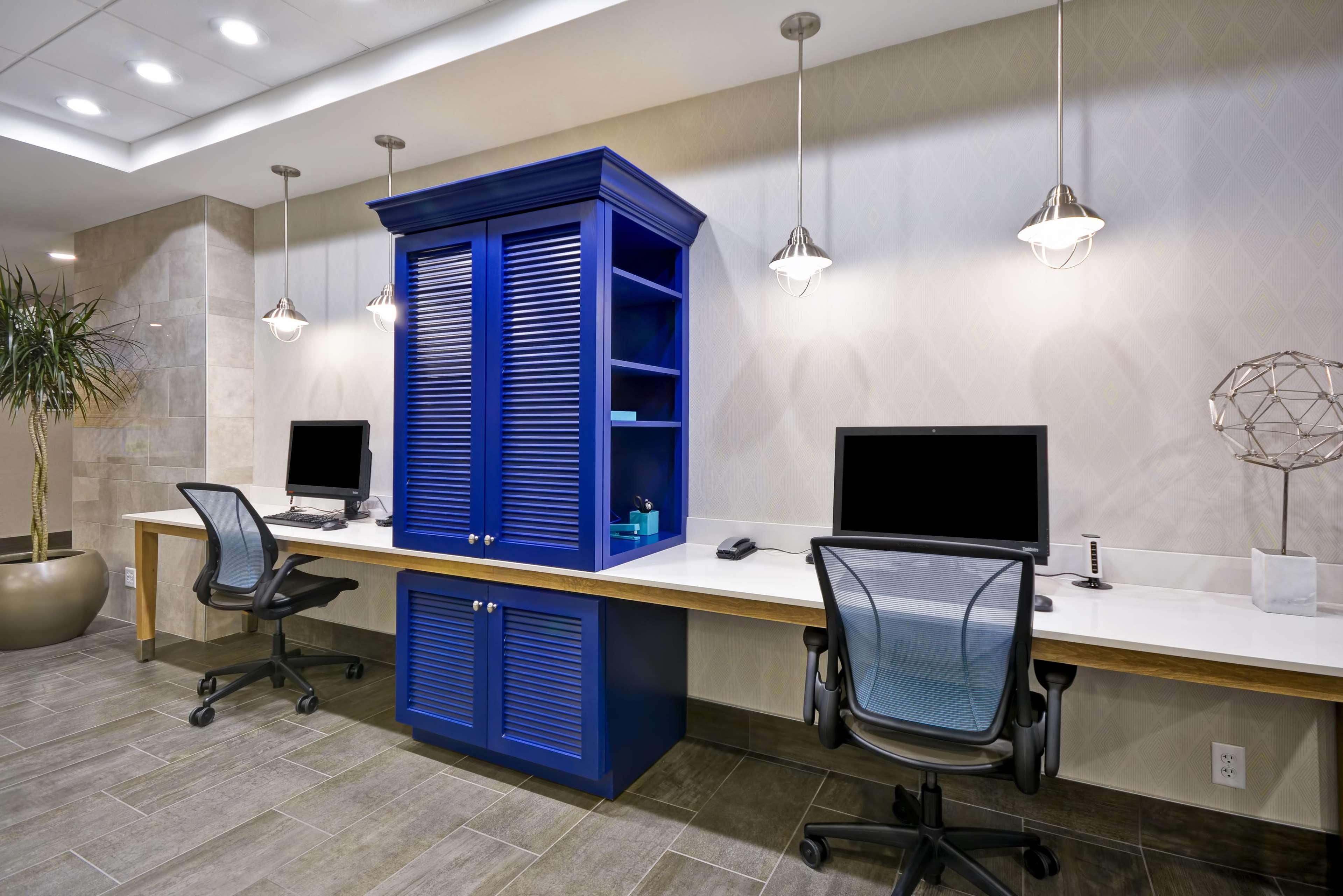 Home2 Suites Plano Legacy West Экстерьер фото