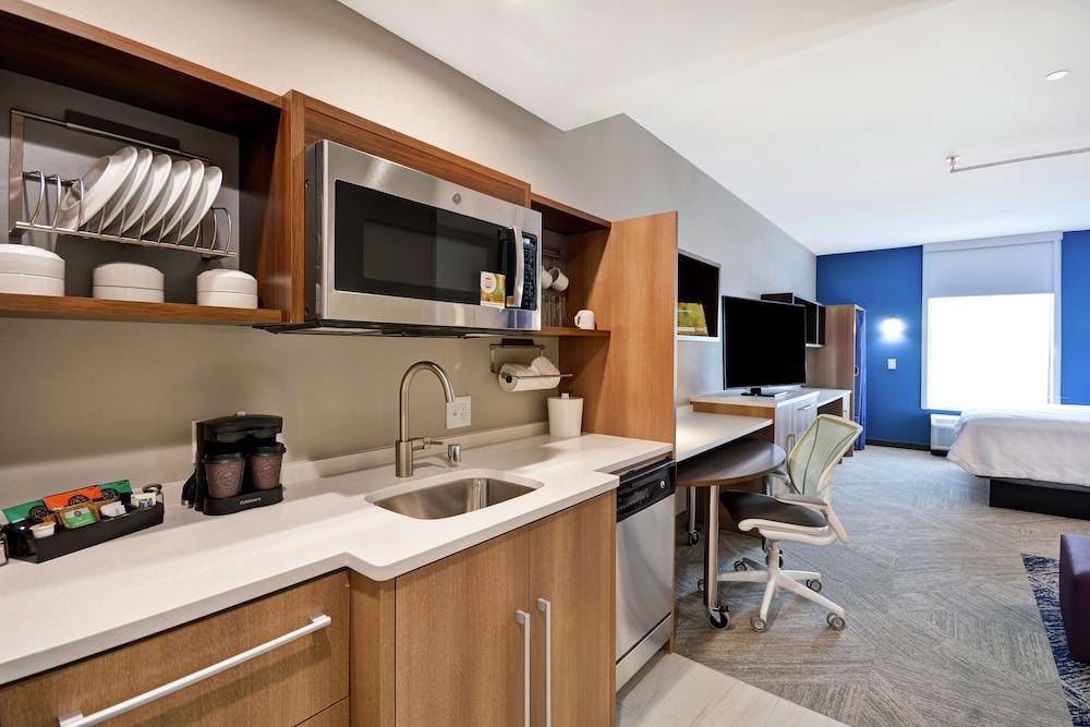 Home2 Suites Plano Legacy West Экстерьер фото