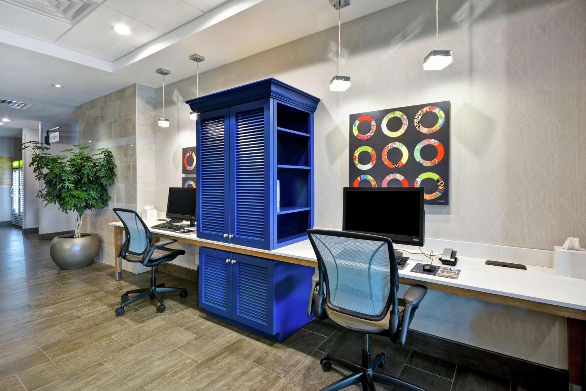 Home2 Suites Plano Legacy West Экстерьер фото
